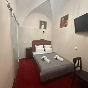 https://datri-petite-suite-8.vienna-besthotels.com